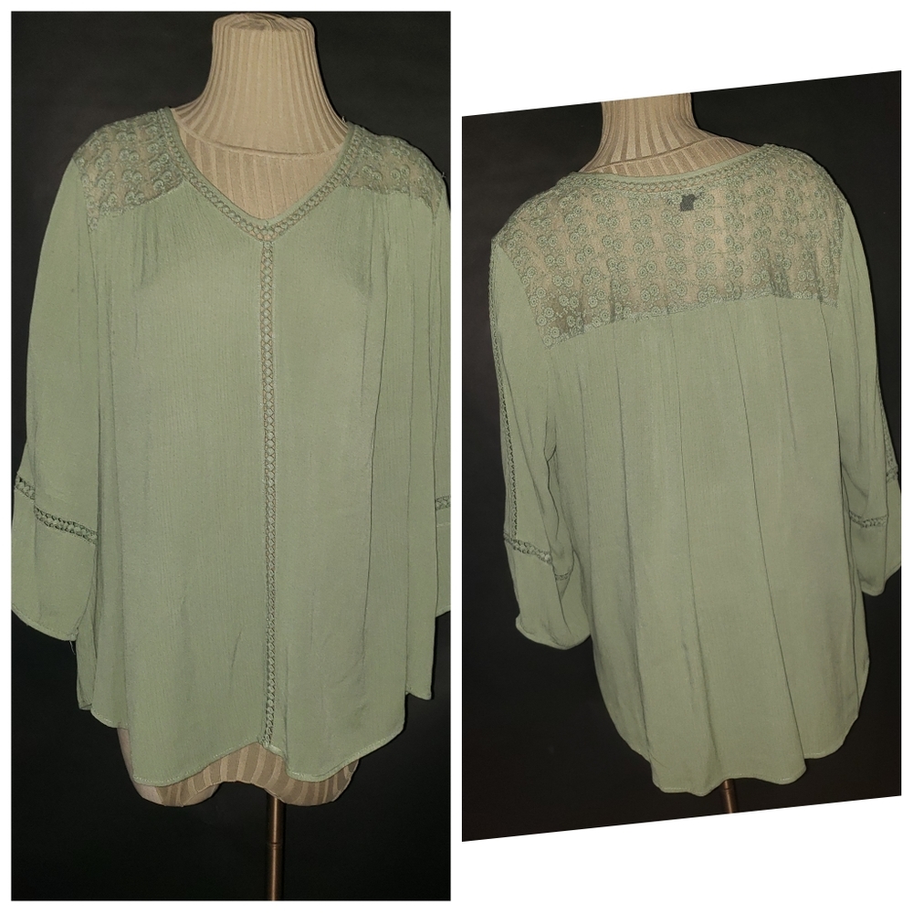 New Direction Curvy green top sz 2X